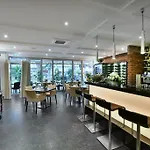 Tulip 3*