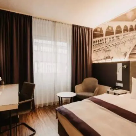 Tulip 酒店 莱茵河畔路德维希港