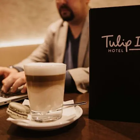 Tulip Hotell 4*